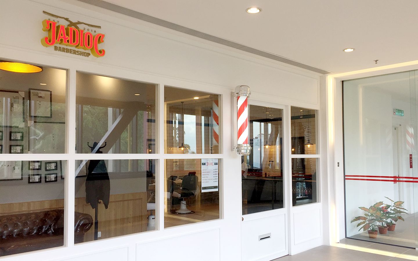 L1-70-Jadioc-Barber.jpg