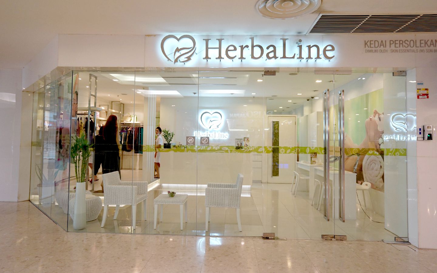 L2-02-Herbaline.jpg
